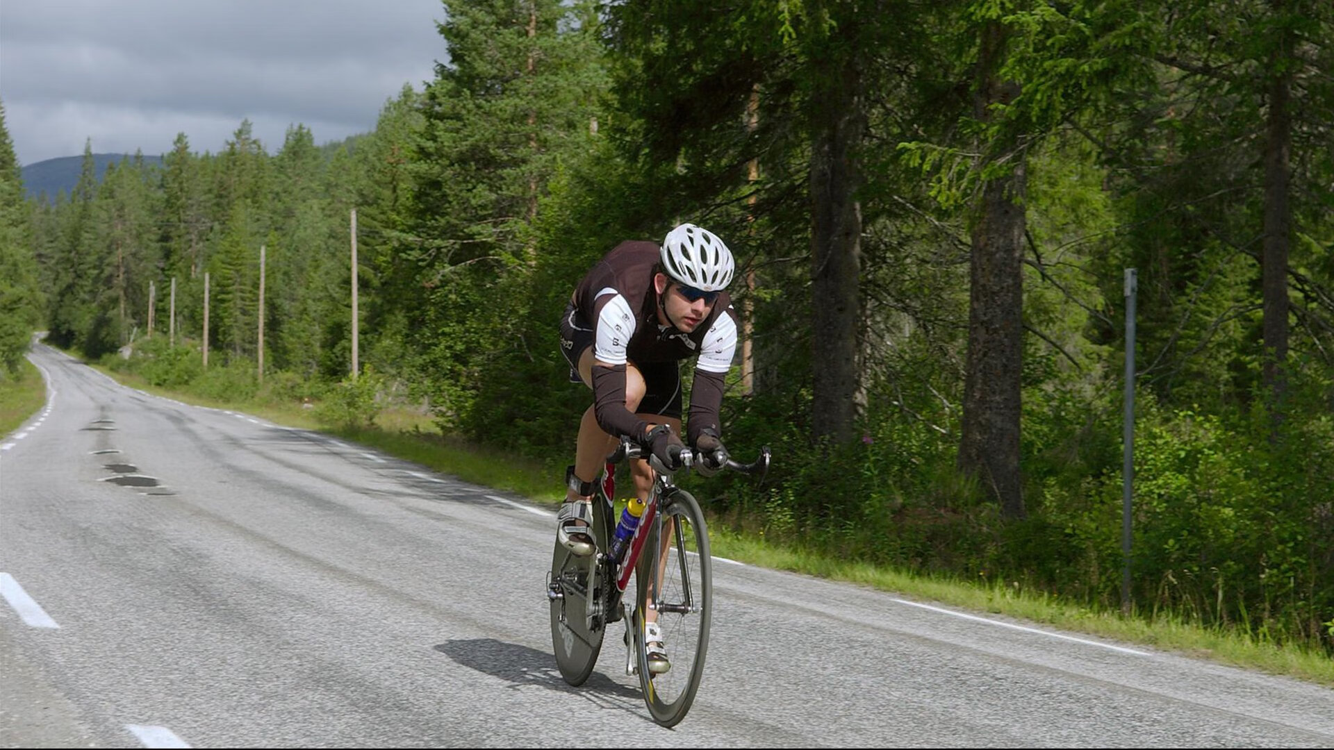 亚冠联赛焦点比赛吸引众多目光，亚冠集锦